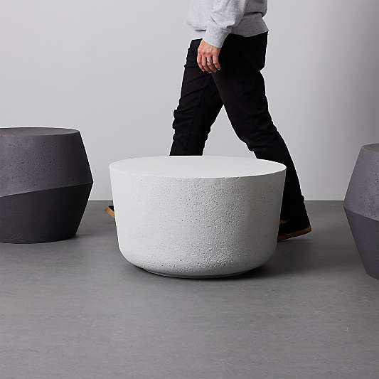 Oscar Graphite Grey Outdoor Side Table