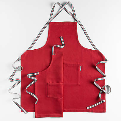 Oslo Red Organic Cotton Apron with Pockets + Reviews | Crate & Barrel