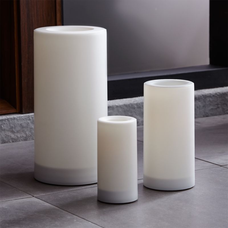 Indoor/Outdoor 4"x8" Pillar Candle with Timer - image 6 of 10