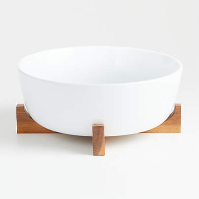 https://cb.scene7.com/is/image/Crate/OvenToTableServeBwlWTrivetSSS21/$web_pdp_carousel_med$/210415155438/oven-to-table-serving-bowl-with-trivet.jpg