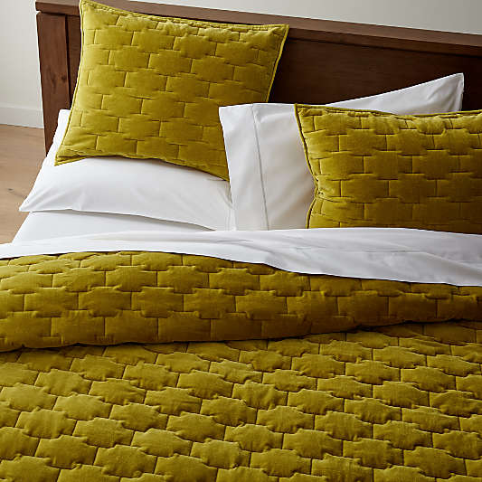 Palazzo King Mustard Yellow Velvet Quilt