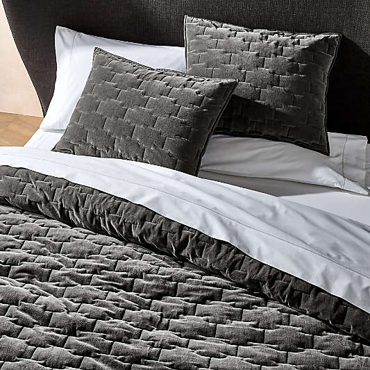 Palazzo King Grey Velvet Quilt