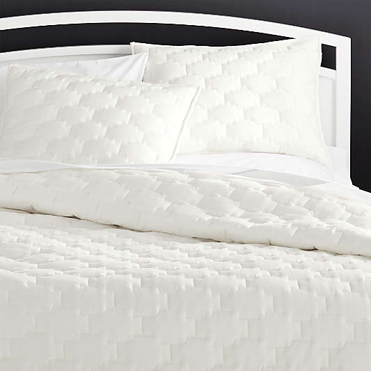 Palazzo White Quilt King