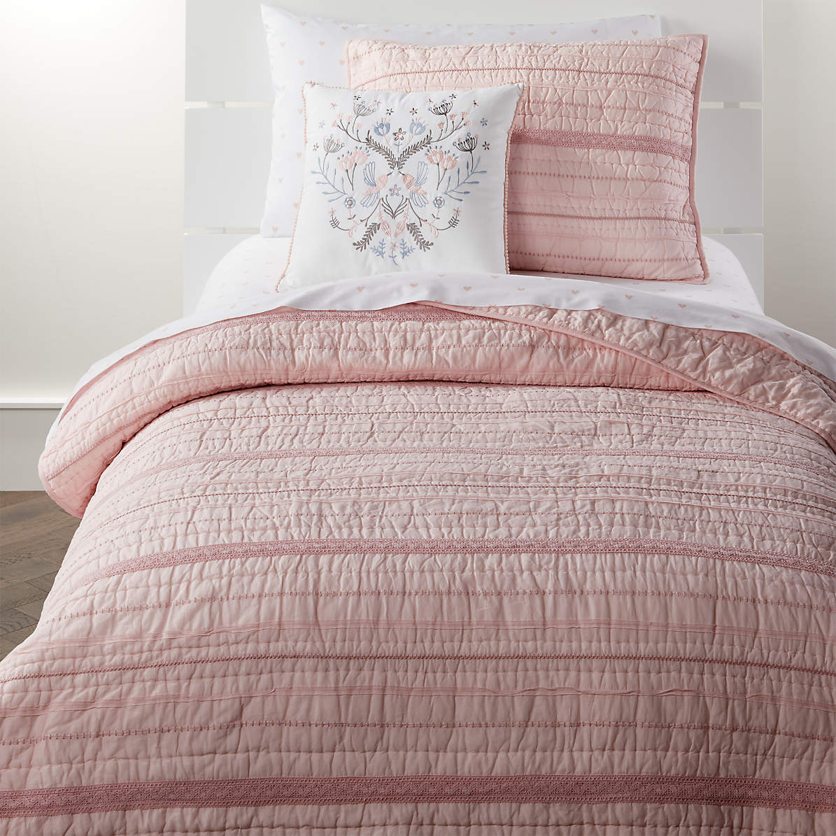 pink coverlet twin