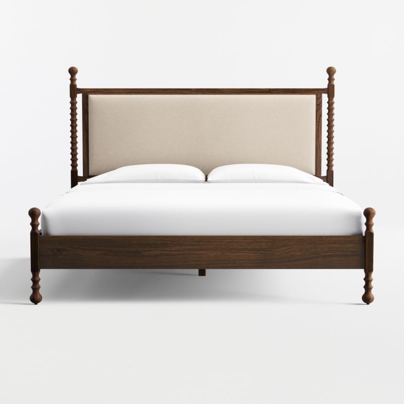 Pembroke Deep Brown Oak Wood Queen Bed - image 2 of 5