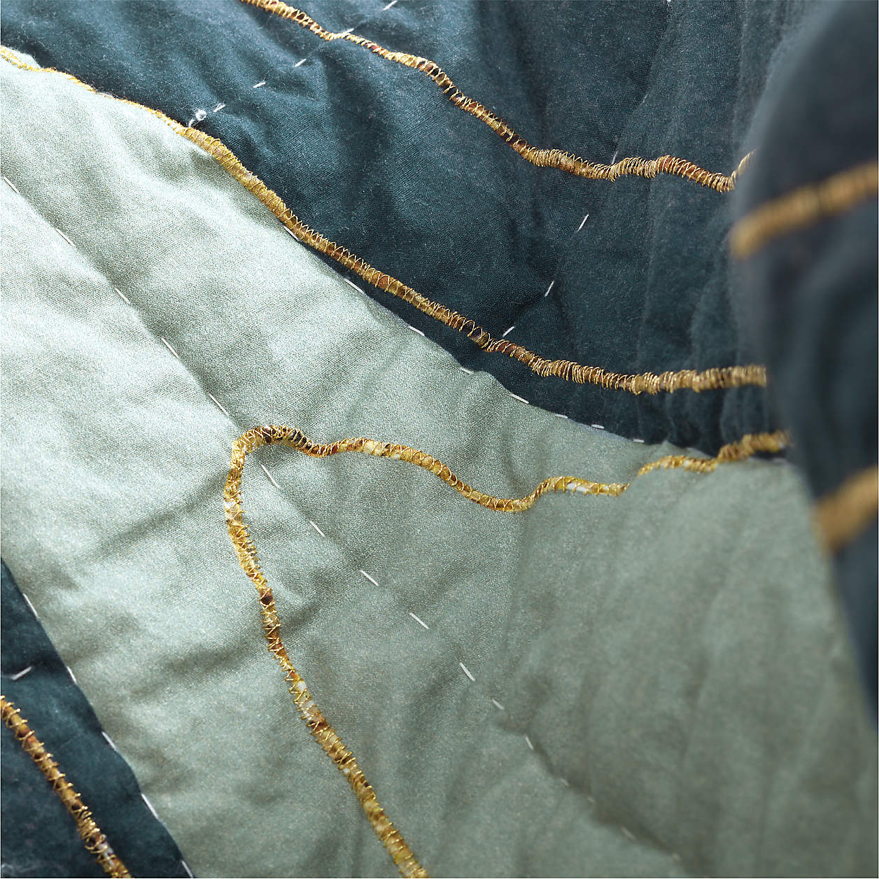 Peruvian Travel Organic Cotton Sunrise Kids Quilt Bedding Set Crate