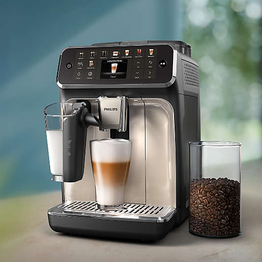 Philips 5500 Series Fully-Automatic Espresso Machine with LatteGo & Iced Coffees