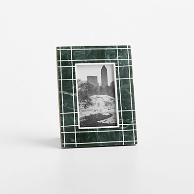 View Plaid Green Resin Picture Frame 4"x6" details