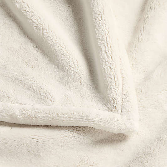 Plush 70x55 Pampas Ivory Throw Blanket