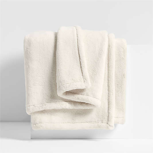 Plush 70x55 Pampas Ivory Throw Blanket