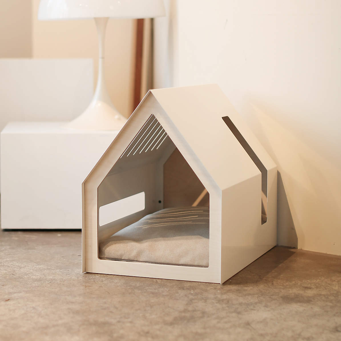 Porvoo Medium Pet House Reviews Crate Barrel