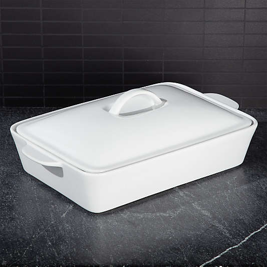 Potluck White Covered Baking Dish