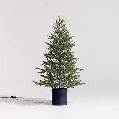 Potted Faux Norway Spruce Pre-Lit LED Tree with White Lights 5'