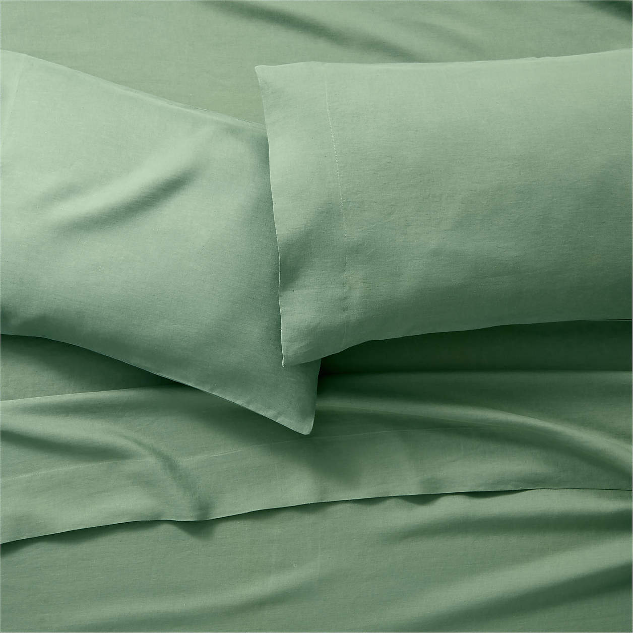 Pure Linen Duck Green King Bed Sheet Set + Reviews Crate & Barrel