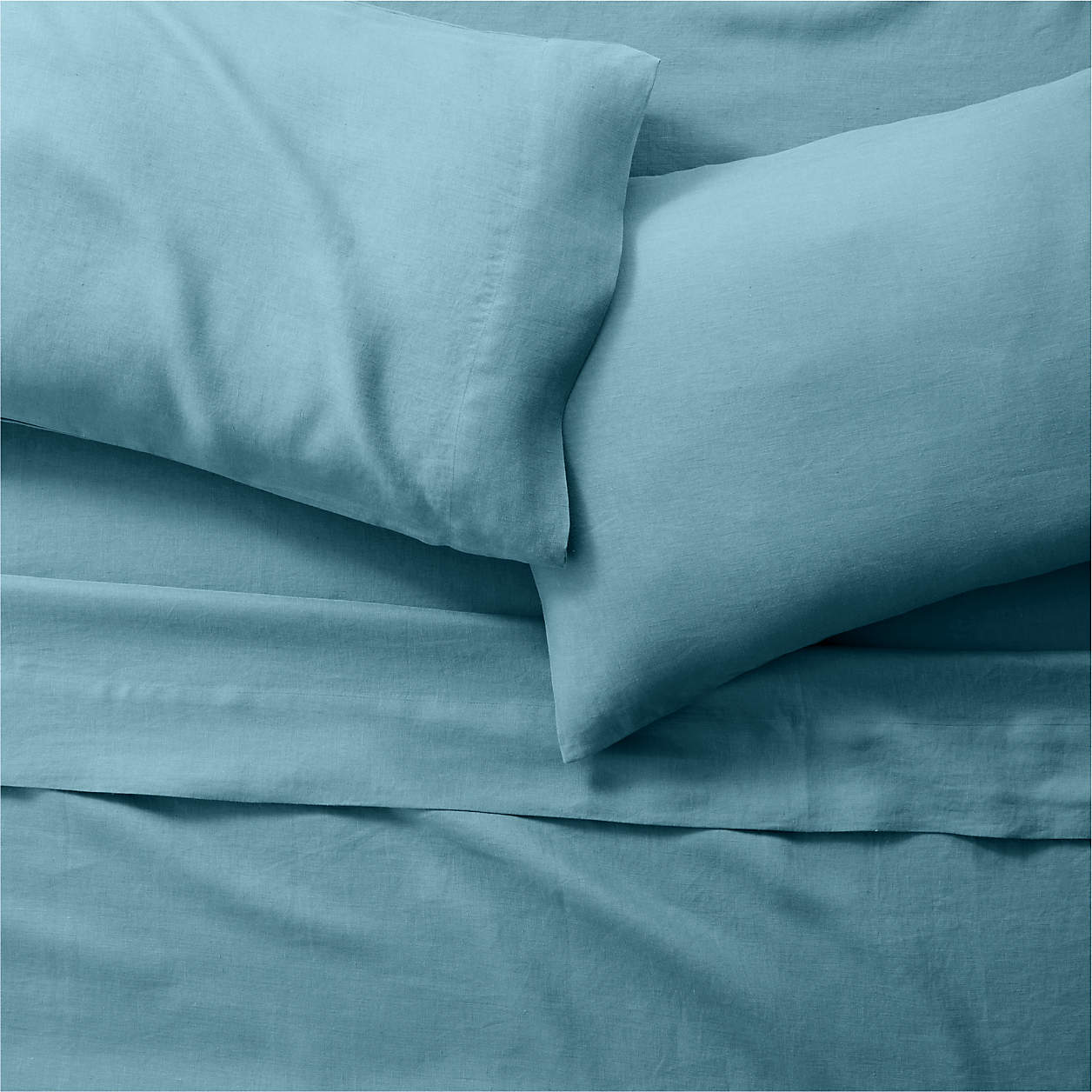 Pure Linen Teal Queen Bed Sheet Set + Reviews | Crate & Barrel