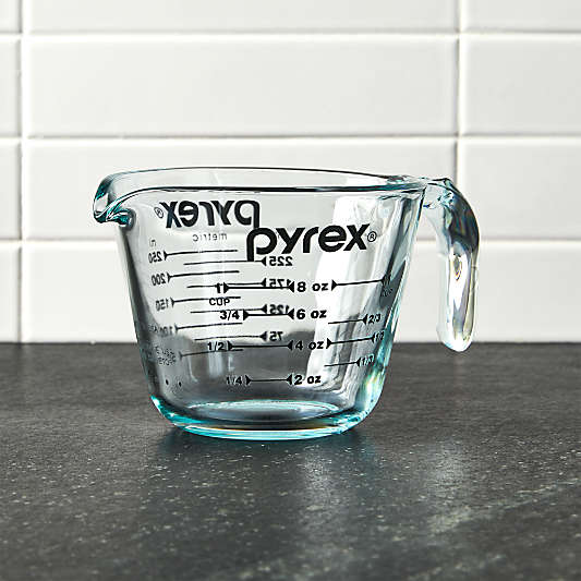 Pyrex ® 1-Cup Measuring Cup