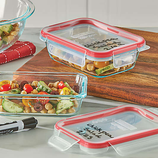 Pyrex Freshlock 2-cup Rectangular Glass Food Storage Container with Plastic Lid