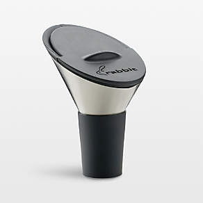 Rabbit ® Pura Aerating Decanter