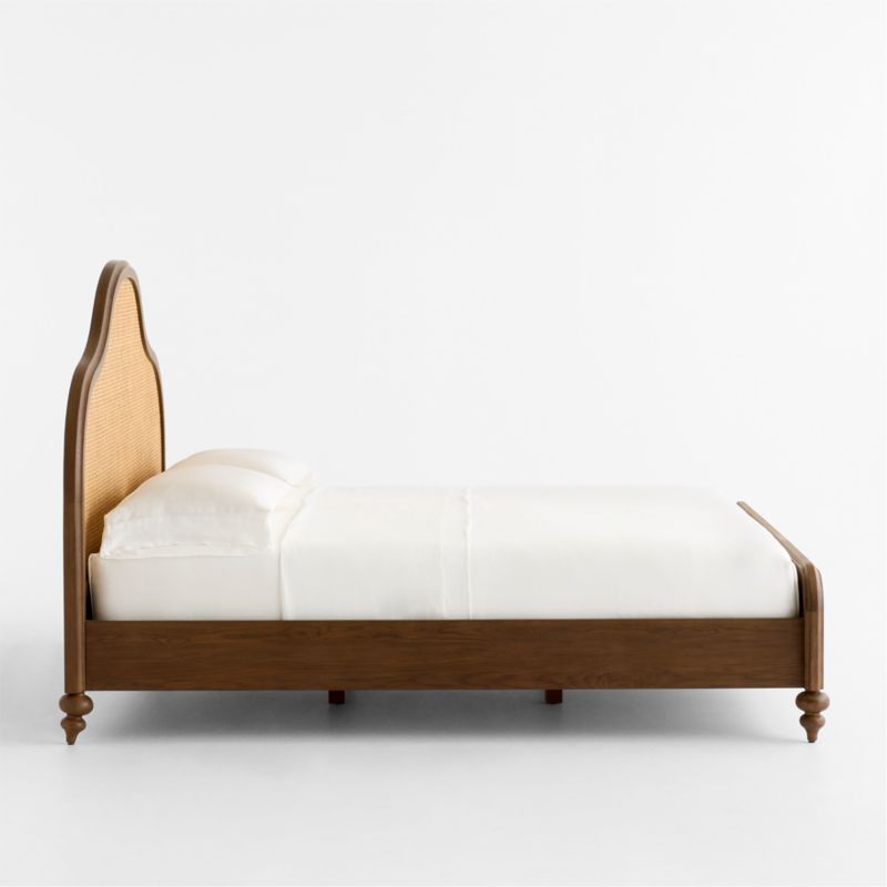 Richmond Cane and Warm Brown Oak Wood King Bed - image 7 of 10