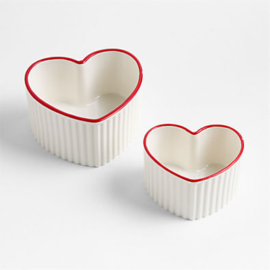 View Red Rim Heart Shaped Ceramic 2-Piece Nesting Ramekins Set details