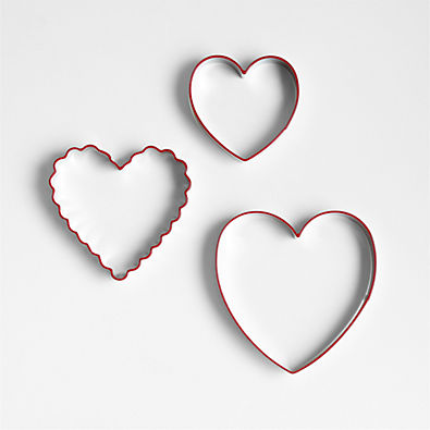 View Red Rim Valentine's Cookie Cutters, Set of 3 details