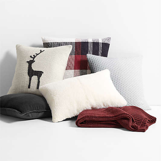 Reindeer Holiday Throw Pillow Arrangement