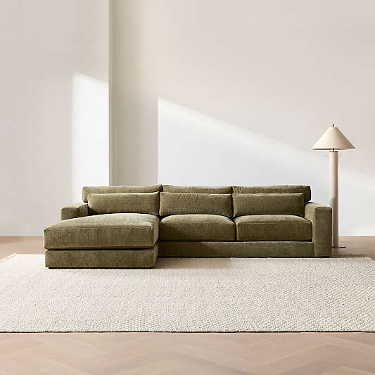 Retreat 2-Piece Sectional Sofa with Chaise Lounge