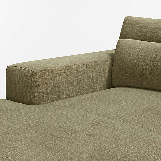 Retreat 2-Piece Sectional Sofa with Chaise Lounge