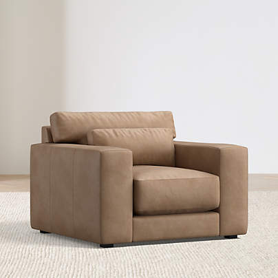 Retreat 43" Leather Chair