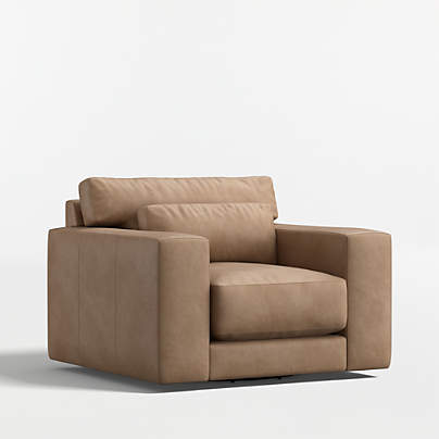 Retreat 43" Leather Swivel Chair
