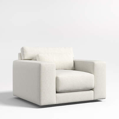 Retreat 43" Swivel Chair