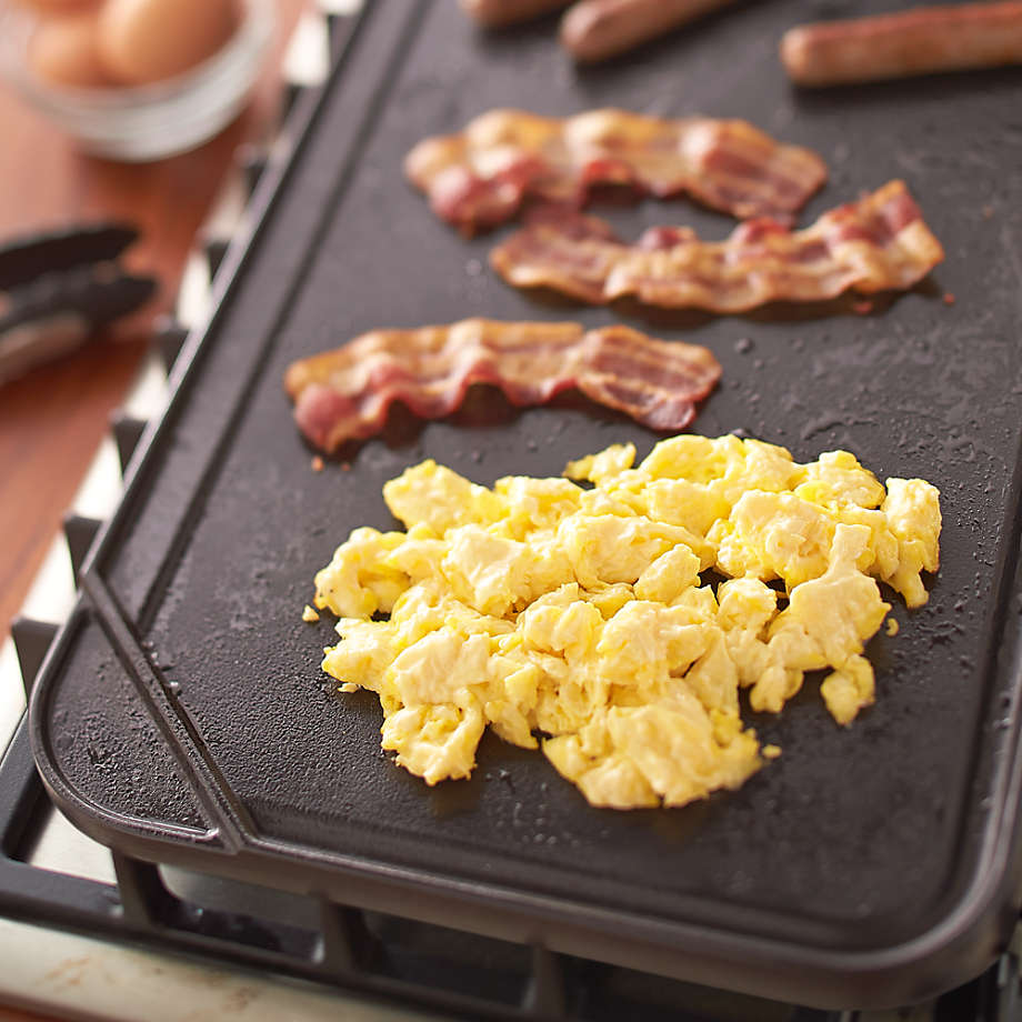 Crate & Barrel EvenCook Ceramic Grey Ceramic Nonstick Double Burner Griddle