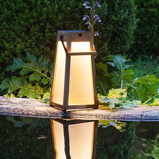 Les Jardins Roam Teak LED Outdoor Solar-Powered Lantern 16"