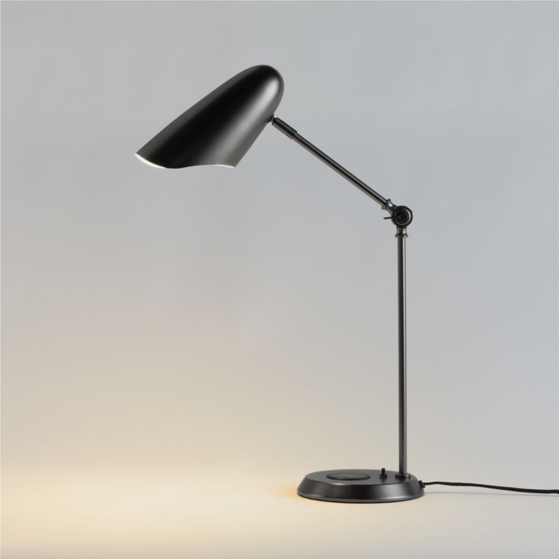 Rolph Wireless Charging Metal Task Lamp