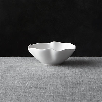 View White Ruffle 5.5" Dip Bowl details