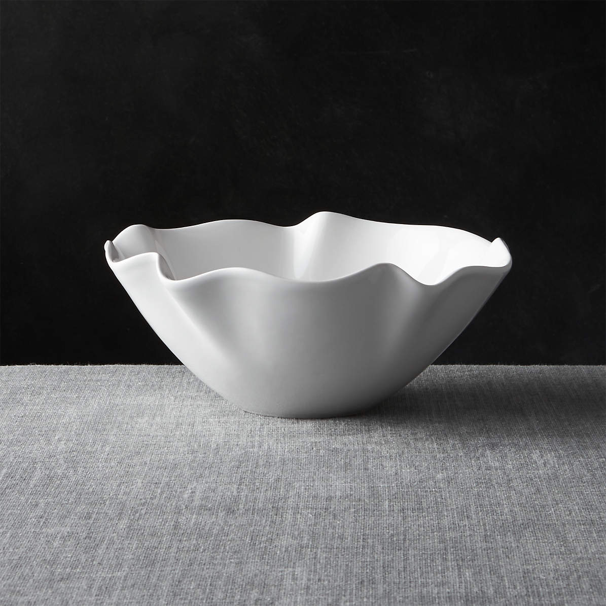 ruffle ceramic bowl