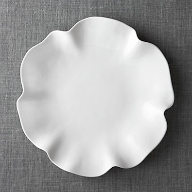 View White Ruffle 16" Platter details