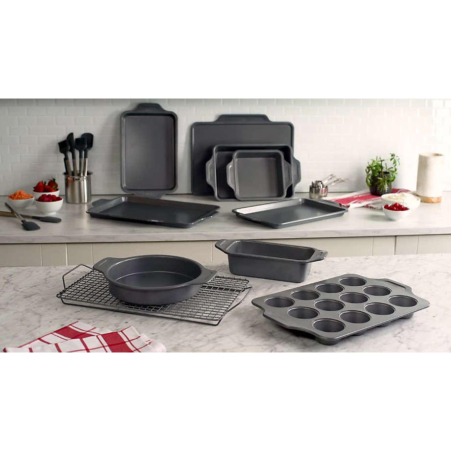 All-Clad Pro-Release Nonstick Bakeware Set 10 Piece Oven Safe 450F Half  Sheet, Cookie Sheet, Muffin Pan, Cooling & Baking Rack, Round Cake Pan,  Loaf