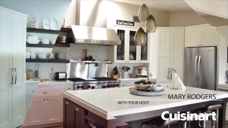Play Cuisinart ® Professional Series ™ 11-Piece Stainless Steel Cookware Set - video 1 of 1