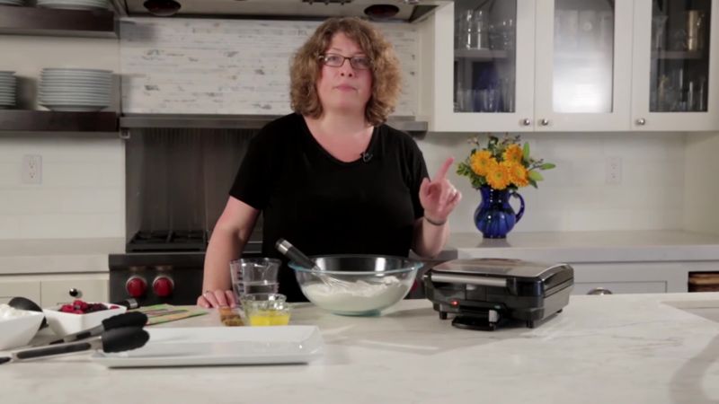 Play Cuisinart ® 4-Slice Belgian Waffle Maker - video 1 of 1