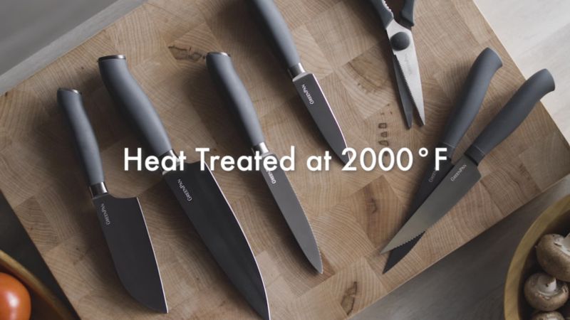 Play GreenPan ™ Ultimate 16-Piece Titanium Knife Block Set - video 1 of 1