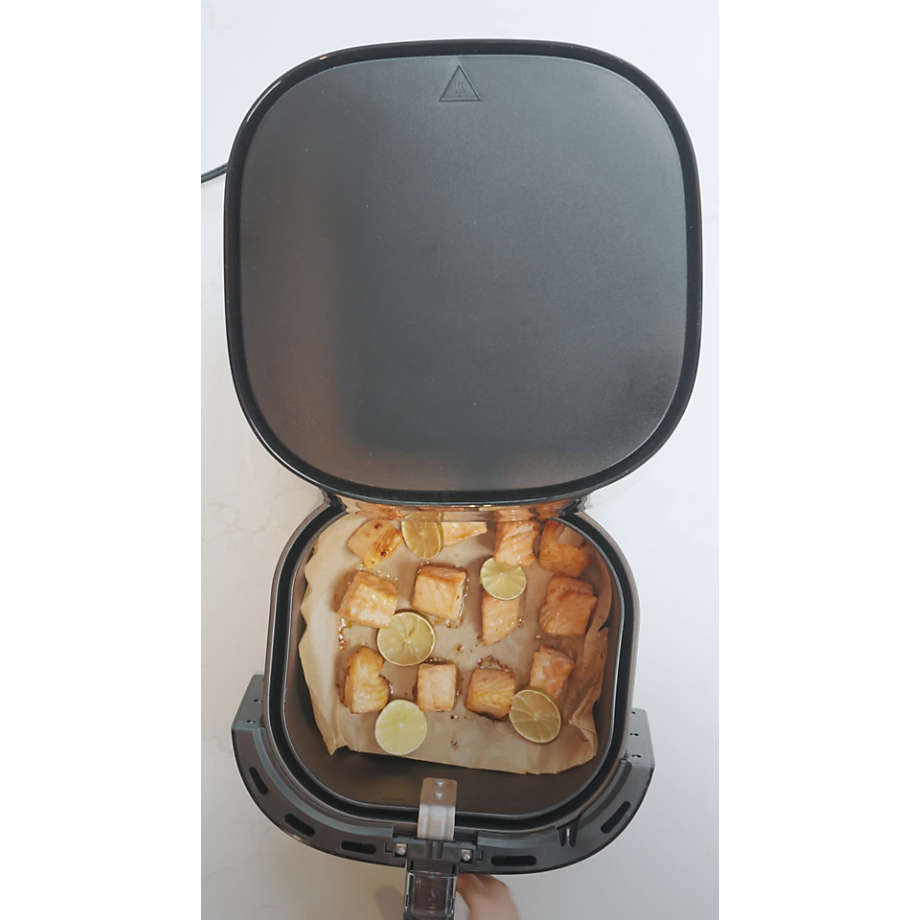 Crate&Barrel Philips Premium Digital XXL Basket Airfryer with Fat