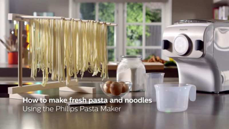 Play Philips Artisan Pasta & Noodle Maker - video 1 of 1