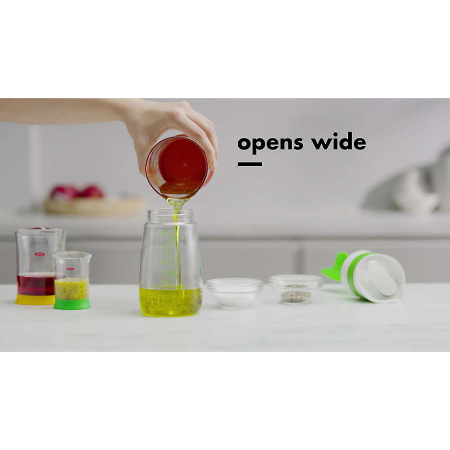 OXO Twist & Pour Salad Dressing Mixer + Reviews