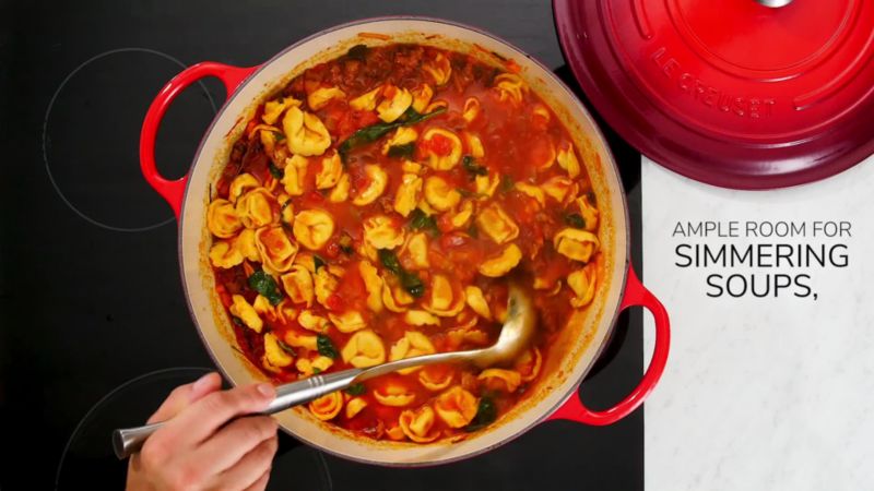 Play Le Creuset ® Signature 7.5-Qt. Sea Salt Enameled Cast Iron Chef Oven - video 1 of 1