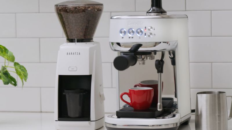Play Baratza Encore ESP White Coffee Grinder - video 2 of 3