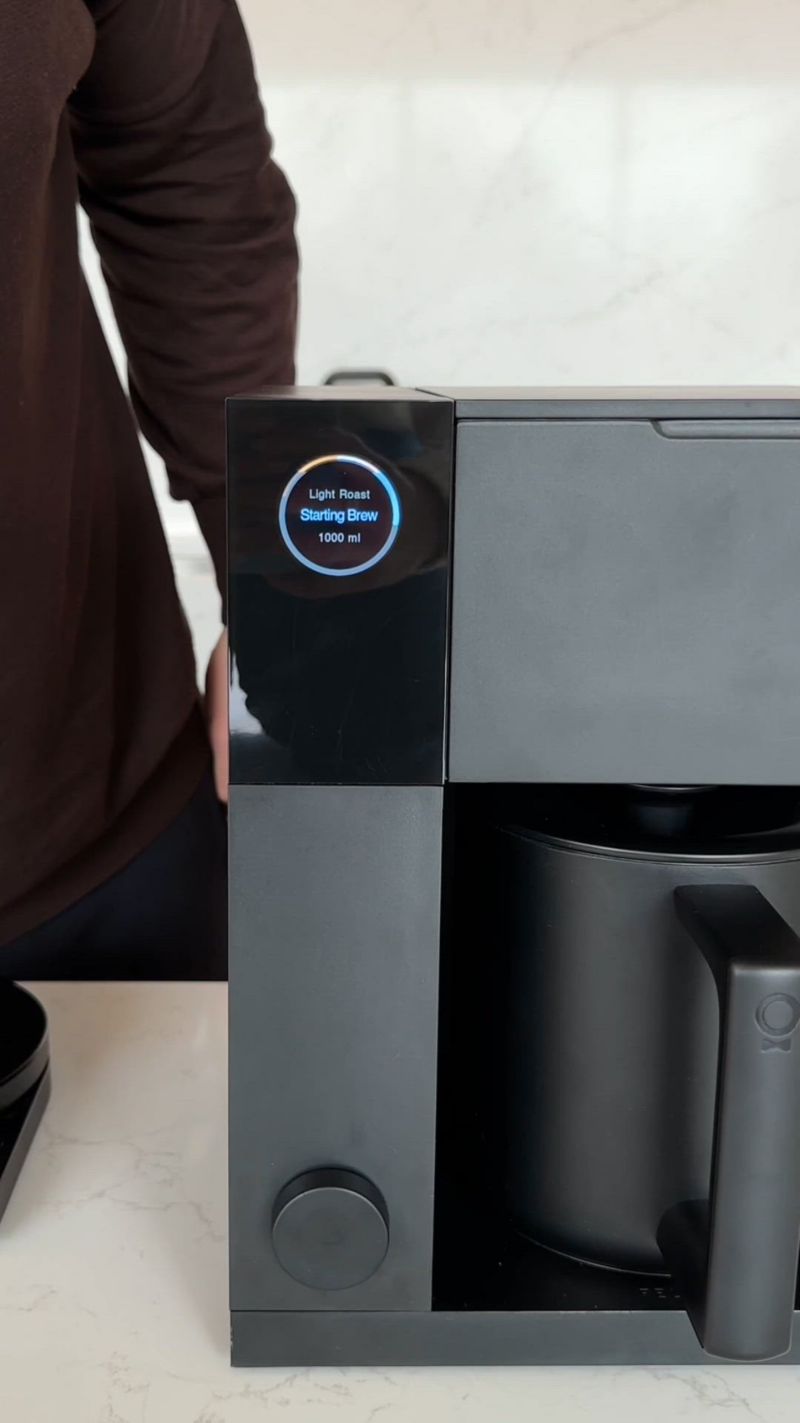 Play Fellow Aiden Matte Black Precision Coffee Maker - video 2 of 3