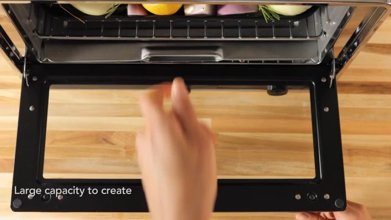 Play KitchenAid ® Toaster Oven with Air Fry - video 1 of 1