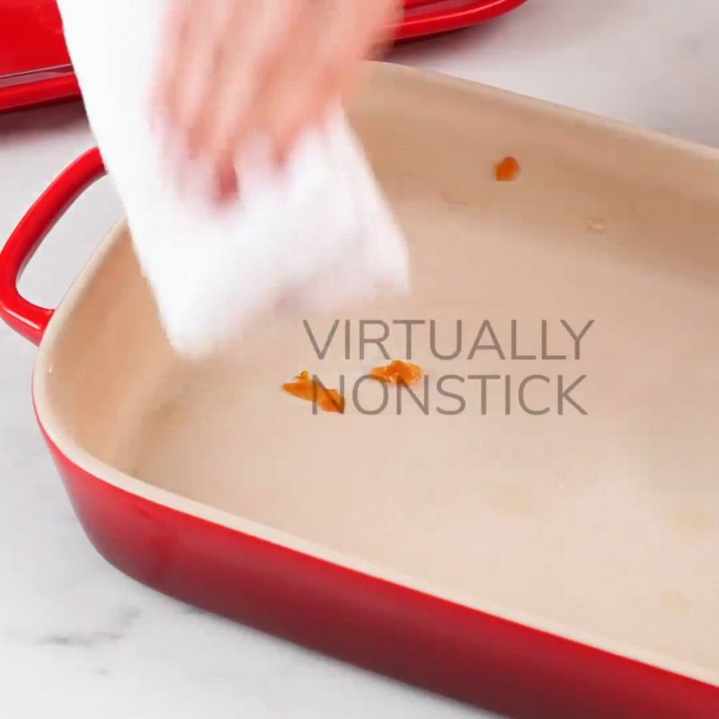 Play Le Creuset ® Rectangular White Ceramic Baking Dish with Platter Lid - video 2 of 2