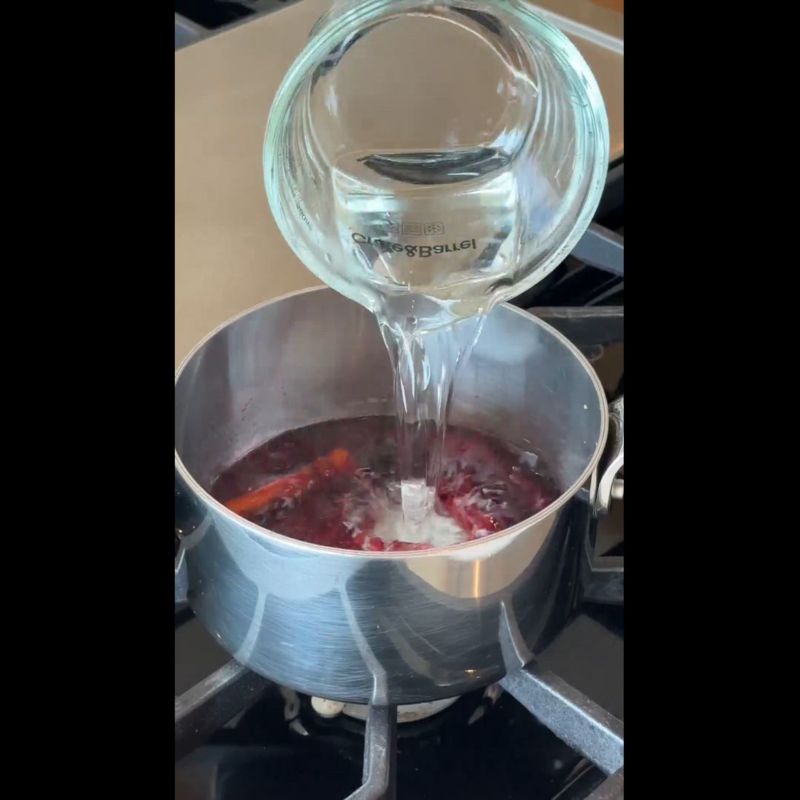 Play OXO ® Cherry and Olive Pitter - video 2 of 2